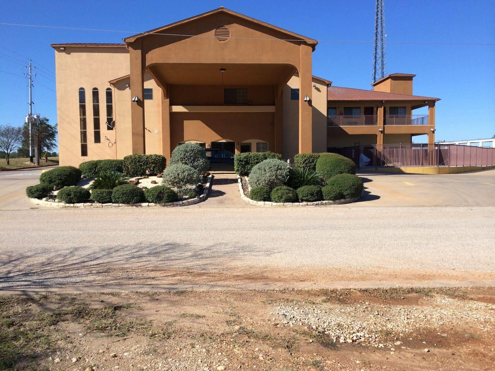 Motel Super 8 By Wyndham Bastrop Tx Exterior foto